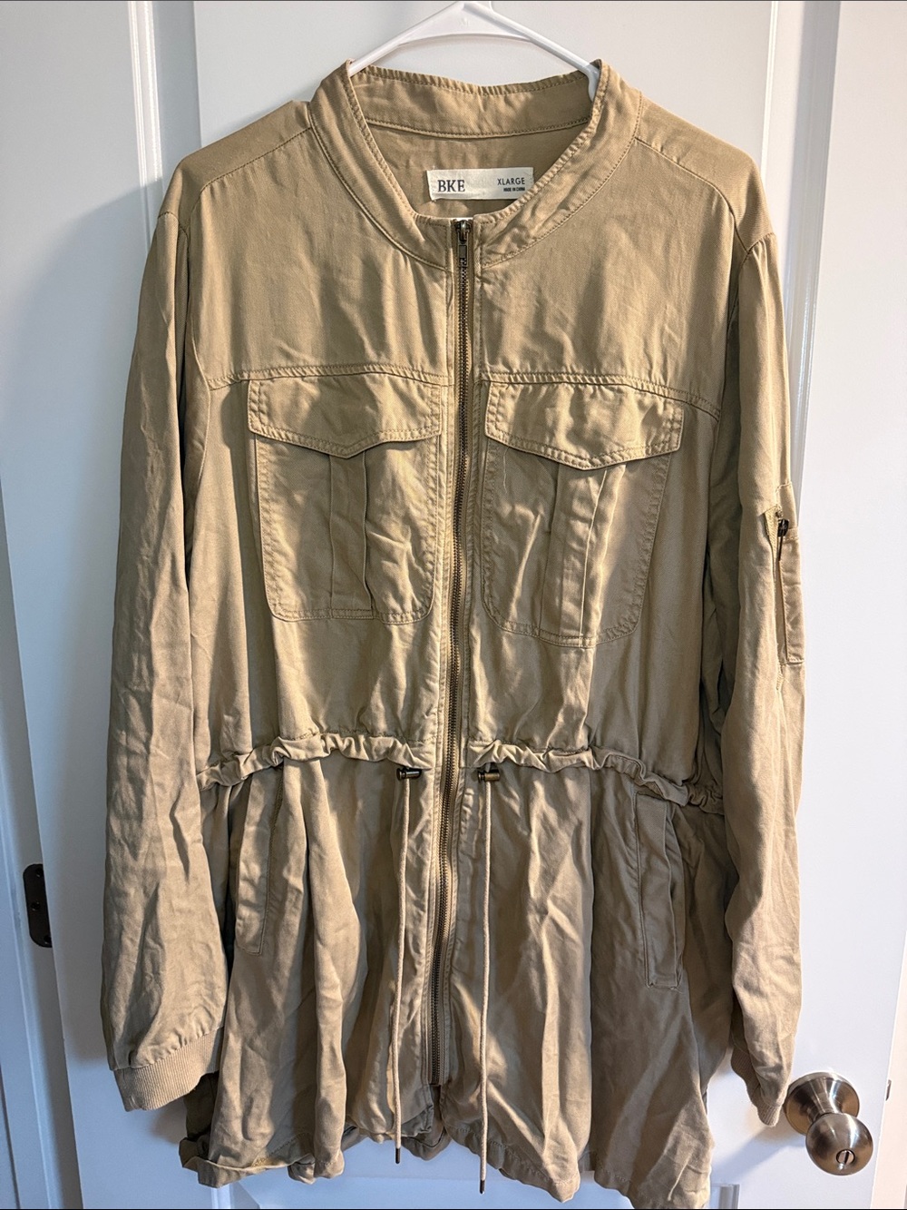 🥳 5 for $25 BUNDLE BKE Women's Tan Utility Drawstring Jacket